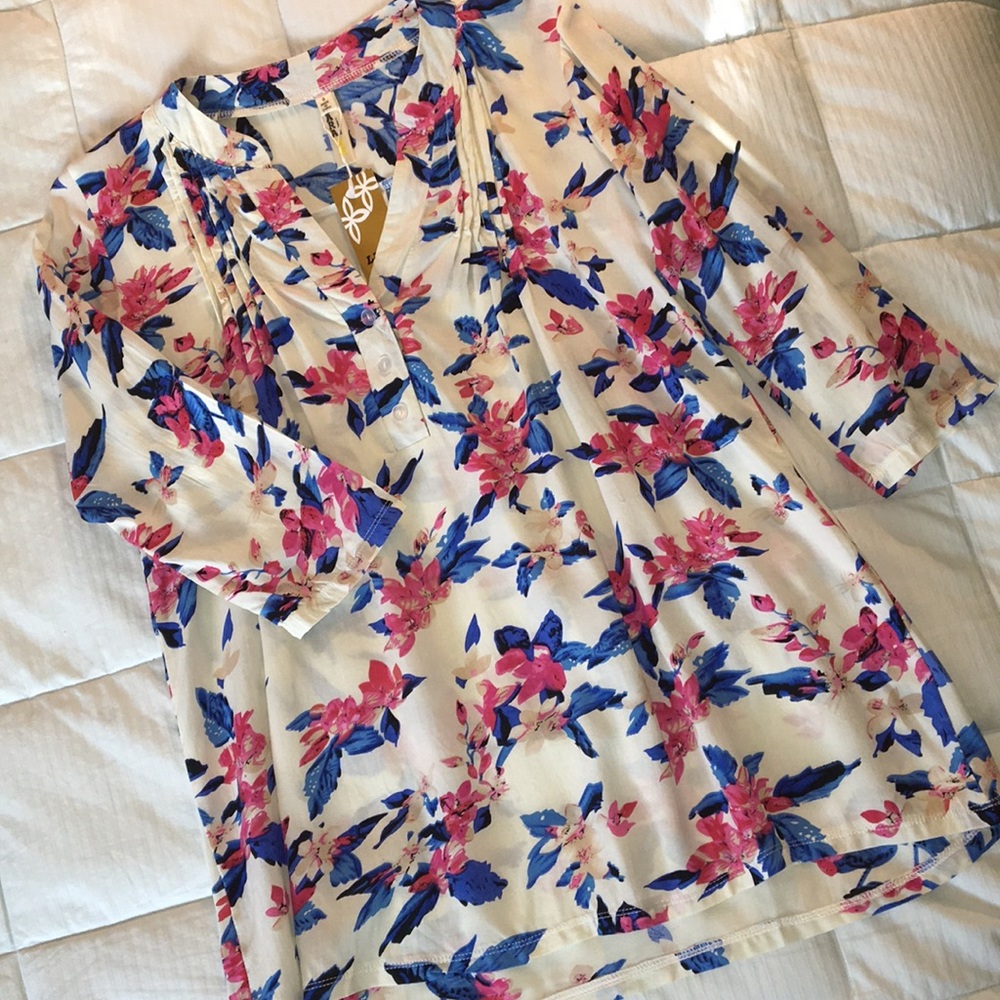 LAST ONE $5 SALE Perfectly Pink Floral SIZE S - Picture 2 of 5